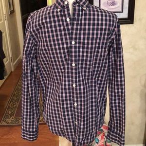 Gap Men’s Plaid Button Down